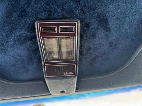 Used 1988 Cadillac Brougham image 31