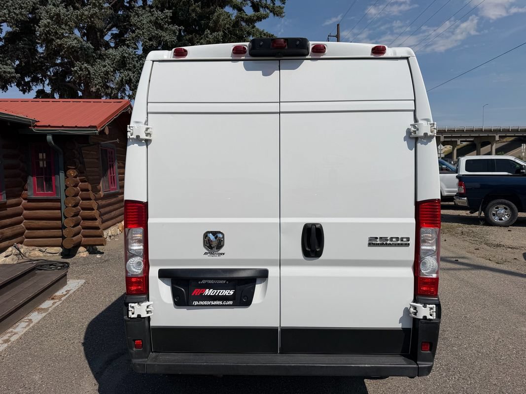 Used 2023 RAM ProMaster 2500 FWD image 17