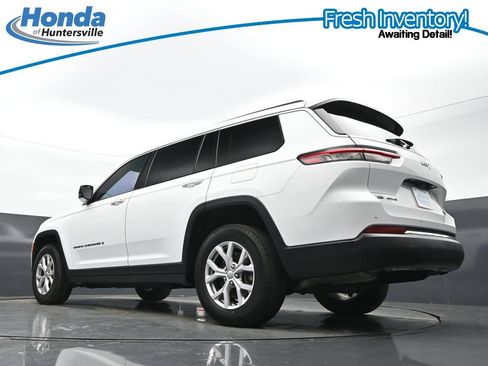 Used 2022 Jeep Grand Cherokee L Limited AWD/4WD image 30