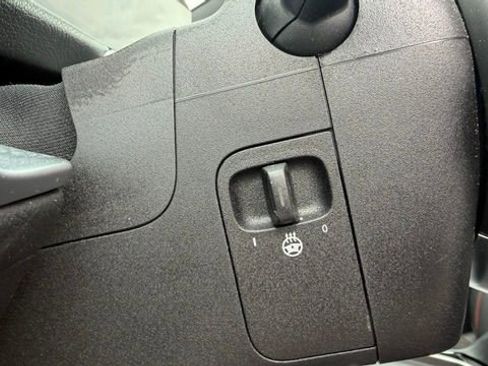 Used 2024 Mercedes-Benz GLB 35 AMG 4MATIC image 36