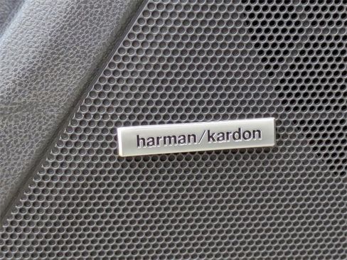 Certified 2025 Subaru Crosstrek 2.5i Limited w/ Popular Package #4A image 14