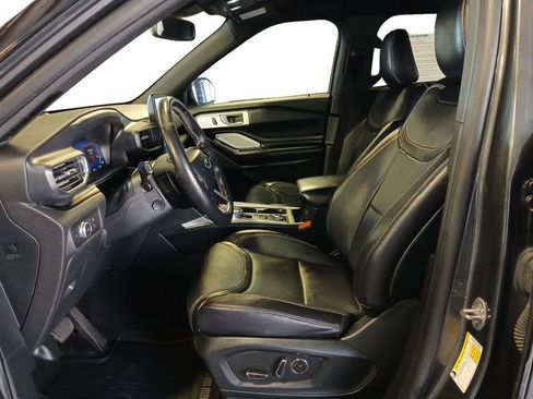 Used 2020 Ford Explorer ST w/ ST High-Performance Pack AWD/4WD image 9