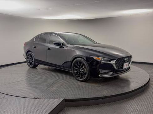 Used 2024 MAZDA MAZDA3 s FWD image 11