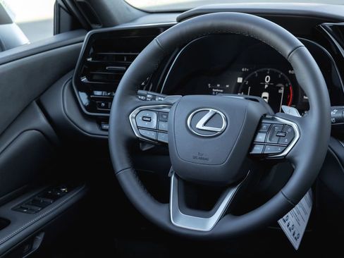 Used 2026 Lexus TX 350 AWD w/ Technology Package image 27