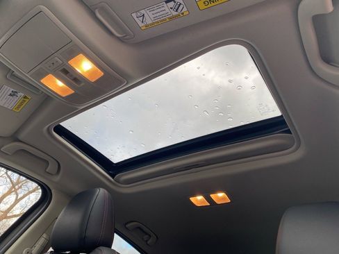 Used 2023 MAZDA CX-5 Carbon Edition image 23