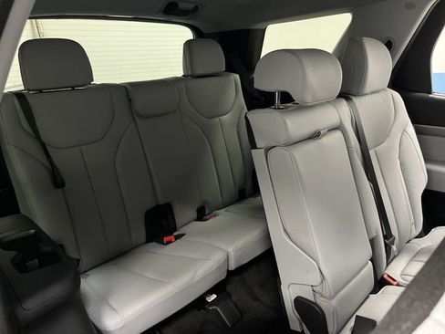 Used 2025 Hyundai Palisade SEL image 35