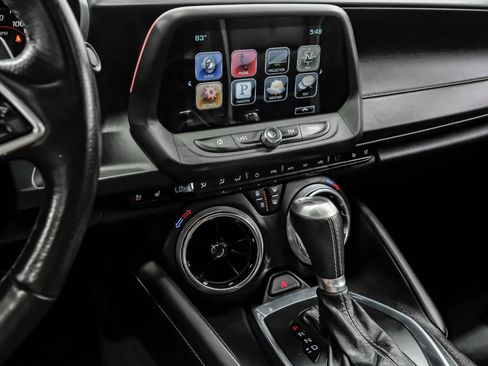 Used 2016 Chevrolet Camaro SS RWD image 31