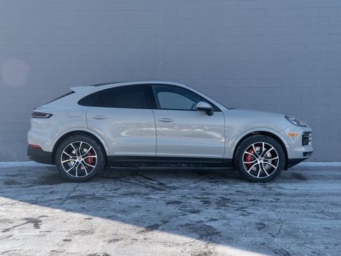 New 2026 Porsche Cayenne S image 8