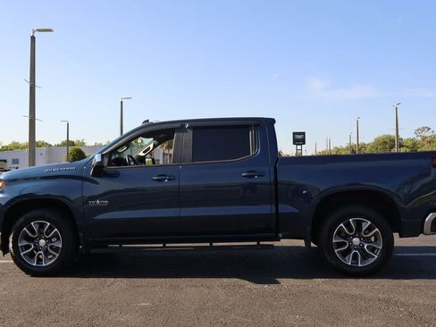 Used 2020 Chevrolet Silverado 1500 LT w/ Texas Edition image 2