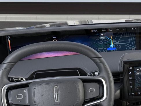 New 2026 Lincoln Nautilus Premier image 13