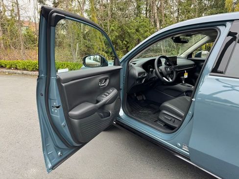 New 2026 Honda HR-V EX-L image 6