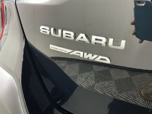 Used 2023 Subaru Outback Limited AWD/4WD image 11
