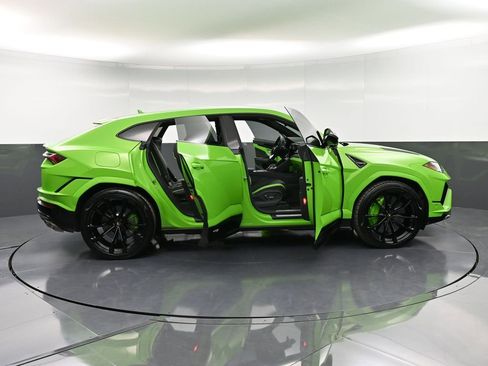 Used 2024 Lamborghini Urus S image 41