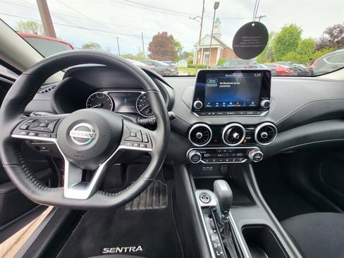 Used 2023 Nissan Sentra SV w/ All-Weather Package FWD image 14