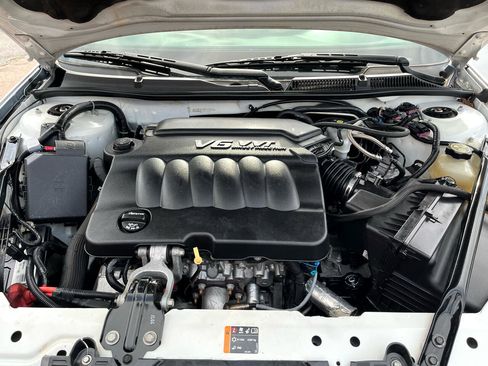 Used 2015 Chevrolet Impala LTZ image 16