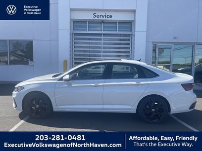 New 2025 Volkswagen Jetta SE