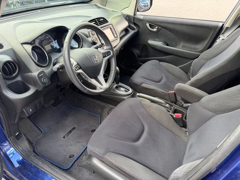 Used 2013 Honda Fit Sport image 22