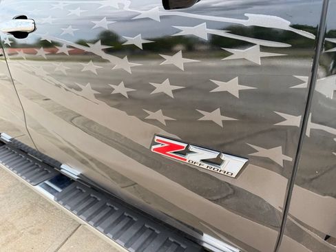 Used 2019 Chevrolet Silverado 2500 LTZ w/ Duramax Plus Package AWD/4WD image 21