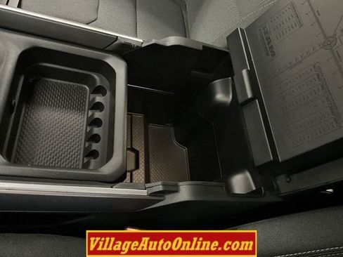 Used 2023 RAM 1500 Big Horn AWD/4WD image 25