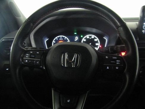 Certified 2023 Honda Pilot TrailSport image 3