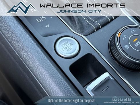 Used 2022 Volkswagen Atlas Cross Sport SE AWD/4WD image 23