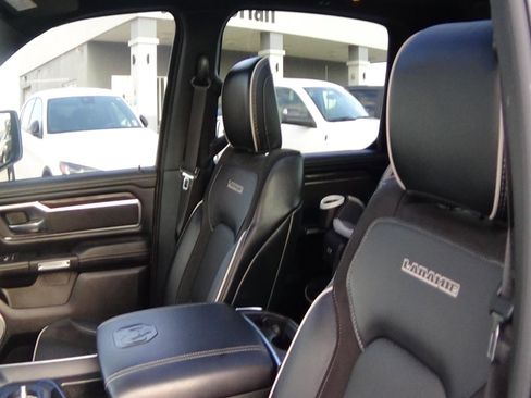 Used 2025 RAM 1500 Laramie w/ Night Edition AWD/4WD image 17