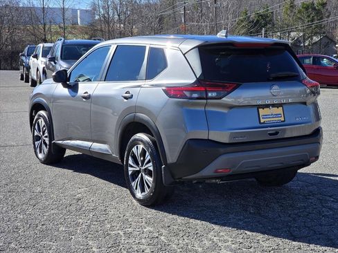 Used 2023 Nissan Rogue SV image 24