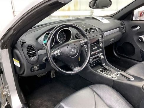 Used 2005 Mercedes-Benz SLK 350 image 16