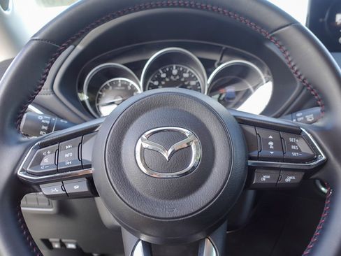 Used 2025 MAZDA CX-5 Carbon Edition image 13