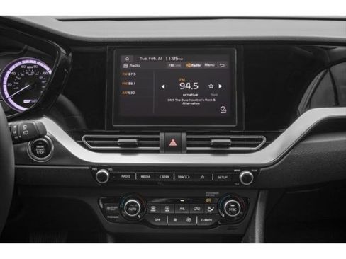 Used 2022 Kia Niro LXS image 14