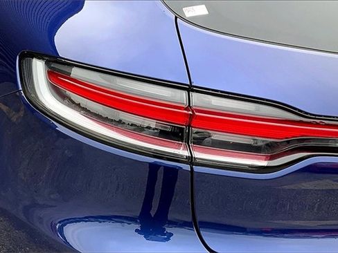 New 2025 Porsche Macan image 19