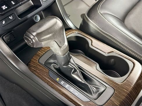 Used 2019 GMC Canyon Denali image 17