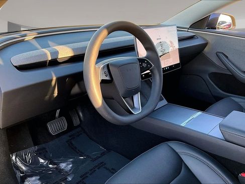 Used 2024 Tesla Model 3 Long Range image 15