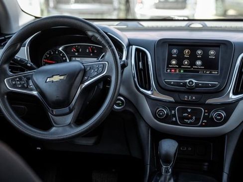 Used 2023 Chevrolet Equinox LT image 15