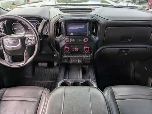 Used 2023 GMC Sierra 2500 Denali w/ Denali Ultimate Package image 16