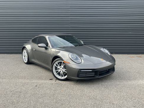 Certified 2024 Porsche 911 Carrera image 7