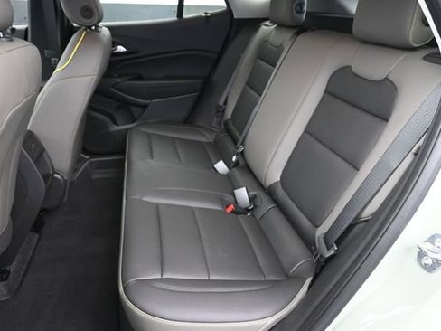 New 2026 Chevrolet Trax ACTIV w/ Driver Confidence Package FWD image 22