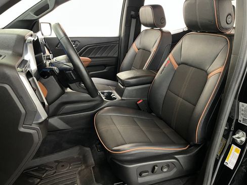 Certified 2024 GMC Canyon AT4 w/ Technology Package AWD/4WD image 24