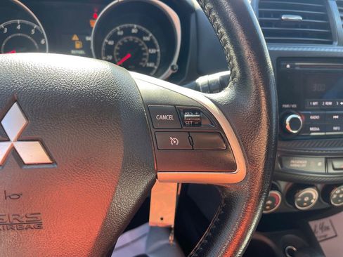 Used 2015 Mitsubishi Outlander Sport ES image 36