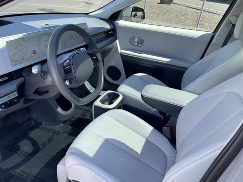 Certified 2024 Hyundai Ioniq 5 Limited AWD/4WD image 10
