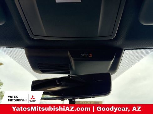 New 2026 Mitsubishi Outlander SEL image 16
