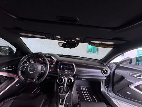 Used 2019 Chevrolet Camaro SS RWD image 21