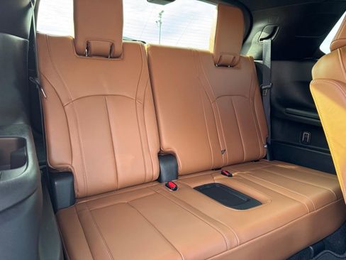 Used 2025 INFINITI QX60 Autograph w/ Cargo Package image 11