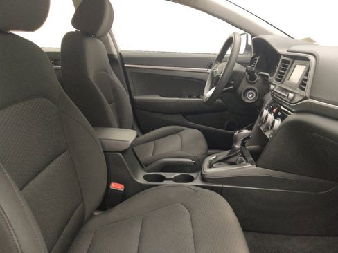 Used 2019 Hyundai Elantra SE w/ Cargo Package FWD image 21