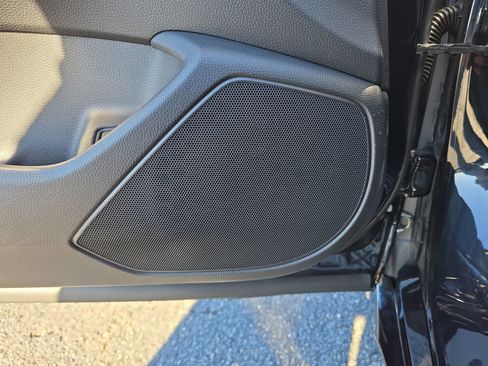 Used 2021 Honda Accord EX-L image 14