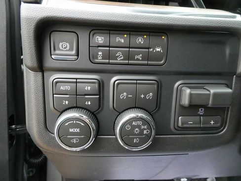 New 2026 Chevrolet Tahoe High Country image 27