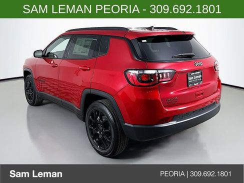 New 2026 Jeep Compass Latitude image 5