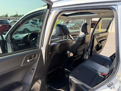 Used 2018 Subaru Forester 2.0XT Premium AWD/4WD image 12