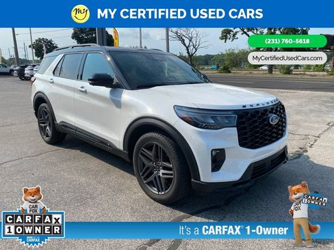 Used 2025 Ford Explorer ST-Line w/ Premium Package AWD/4WD image 3