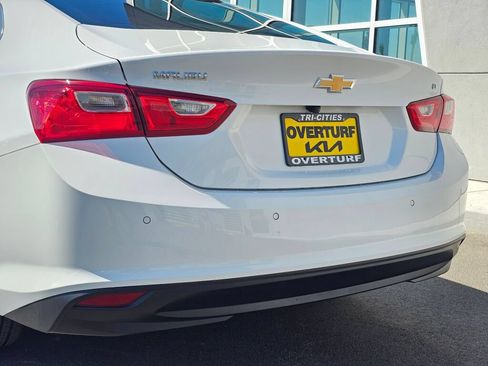 Used 2024 Chevrolet Malibu LT FWD image 7